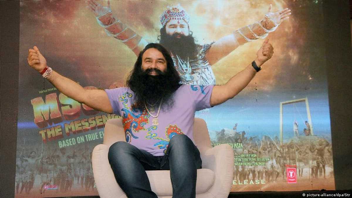 बलात्कारी राम रहीम को बार-बार पैरोल पर हाई कोर्ट नाराज